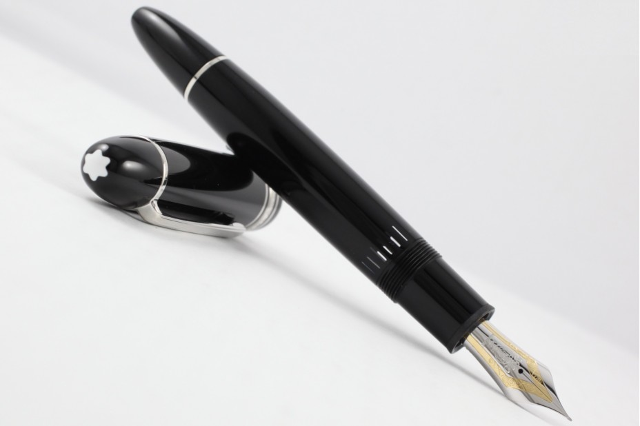 Montblanc meisterstück platinum hotsell coated 149 fountain pen